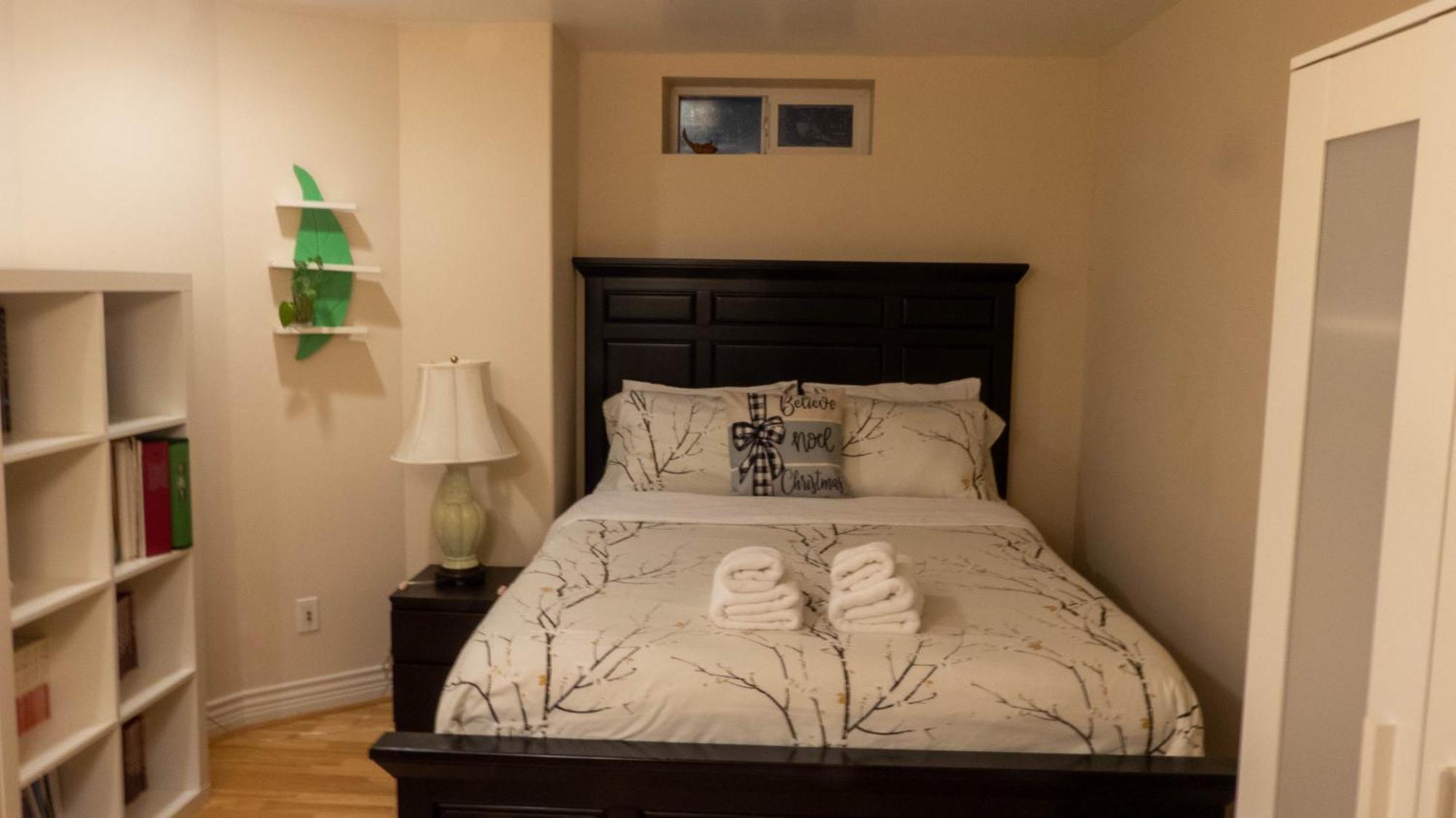 Van Nest Near Yvr Ubc Downtown แวนคูเวอร์ ภายนอก รูปภาพ